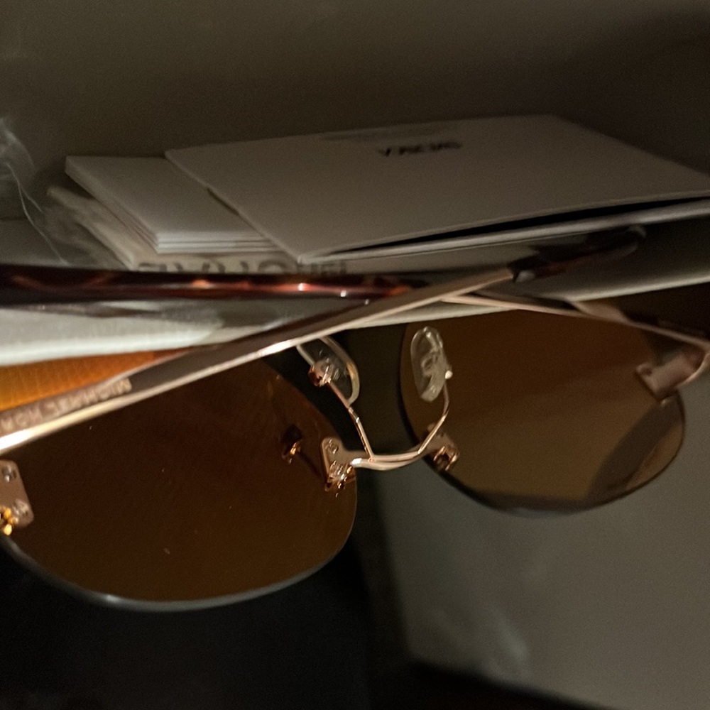 Michel Kors Barcelona 58mm pilot sunglasses new in case - Picture 9 of 9